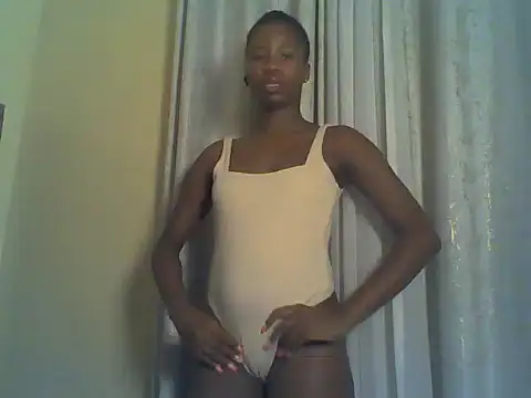 Snapshot of Cuteebony16 chatting on May 28, 2026, 6:14 pm Cuteebony16 online show from May 28, 2026, 6:14 pm