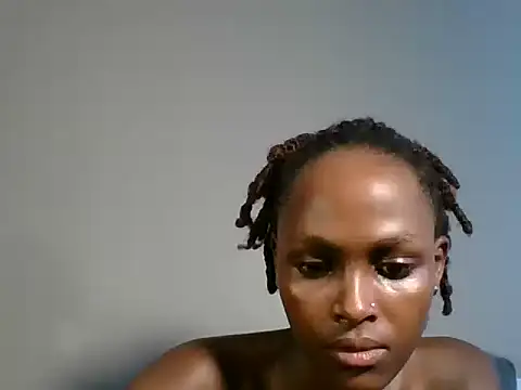 Snapshot of Sleek_petite chatting on May 28, 2026, 5:04 am Sleek petite online show from May 28, 2026, 5:04 am
