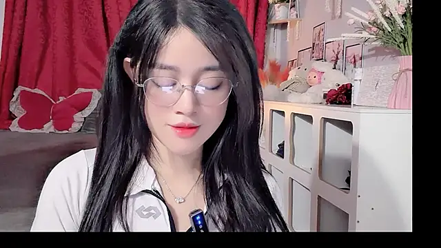 Bee-Cherry online show from May 31, 2026, 6:41 am