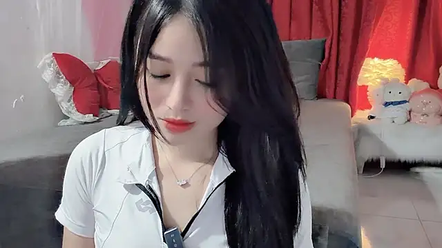 Bee-Cherry online show from May 23, 2026, 5:17 am