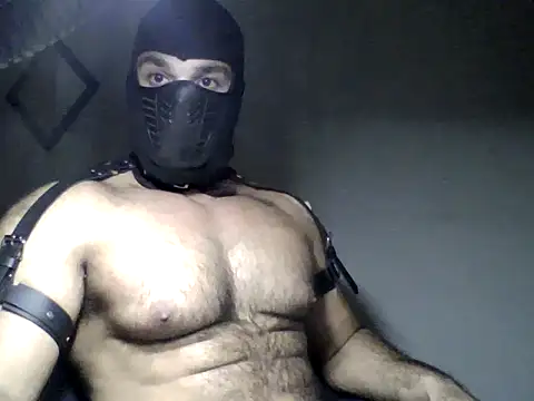 Lorenzzopietro online show from June 11, 2026, 12:01 am