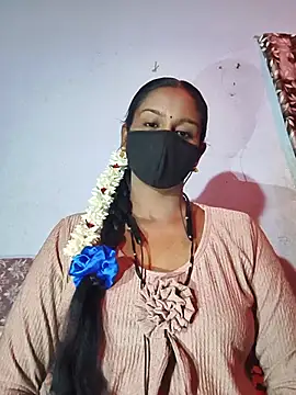 madhushree143 online show from July 9, 2026, 4:28 pm