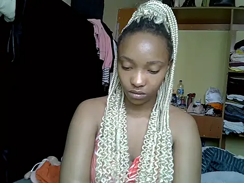 Snapshot of pretty_jazminee1 chatting on May 26, 2026, 6:55 am pretty jazminee1 online show from May 26, 2026, 6:55 am