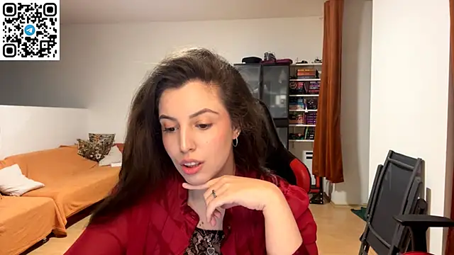 Snapshot of SweetFenomen67 chatting on May 30, 2026, 8:03 pm SweetFenomen67 online show from May 30, 2026, 8:03 pm