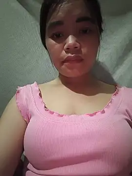Snapshot of Emma-sin chatting on July 14, 2026, 10:54 am Emma-sin online show from July 14, 2026, 10:54 am