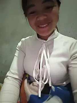 Snapshot of Emma-sin chatting on June 10, 2026, 3:08 am Emma-sin online show from June 10, 2026, 3:08 am