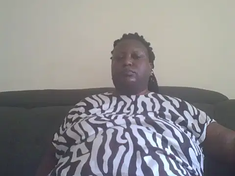 Snapshot of fat_ebonyqueen chatting on May 27, 2026, 2:13 pm fat ebonyqueen online show from May 27, 2026, 2:13 pm