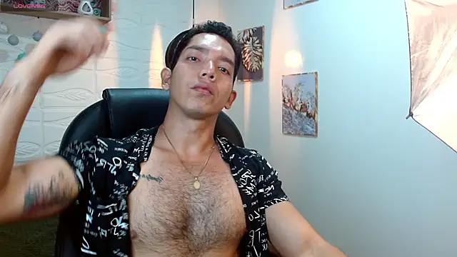 Snapshot of paul_cros chatting on May 26, 2026, 11:19 am paul cros online show from May 26, 2026, 11:19 am