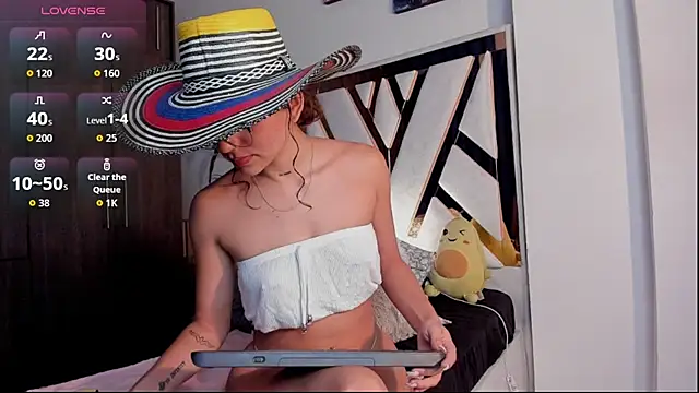 AelinFireheart online show from July 8, 2026, 1:30 am