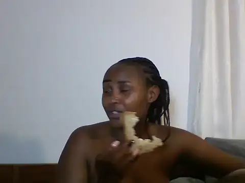 Snapshot of Blonde_lexxy chatting on July 12, 2026, 11:11 am Blonde lexxy online show from July 12, 2026, 11:11 am