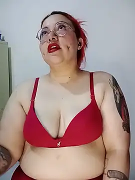 Snapshot of bruja_sscarlata chatting on May 26, 2026, 6:39 pm bruja sscarlata online show from May 26, 2026, 6:39 pm