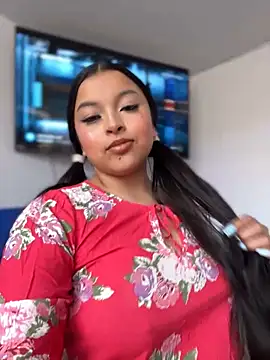 ChloeMilky online show from May 23, 2026, 8:30 pm