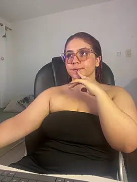 Snapshot of lanny_wilson chatting on July 14, 2026, 3:51 pm lanny wilson online show from July 14, 2026, 3:51 pm