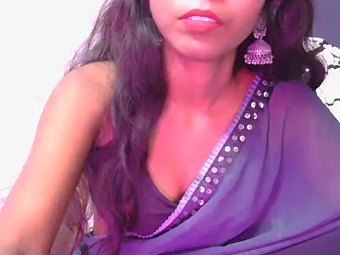 Snapshot of iliyana-20 chatting on June 5, 2026, 4:06 am iliyana-20 online show from June 5, 2026, 4:06 am