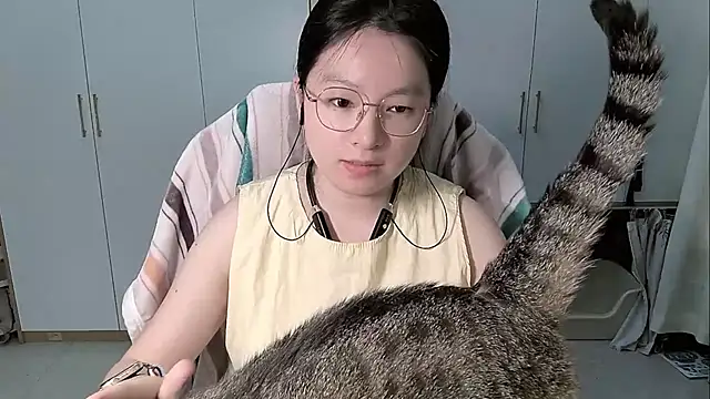 Erya-369 online show from July 16, 2026, 12:57 pm