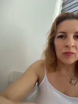Snapshot of Hot-Milf4U chatting on June 19, 2026, 6:41 am Hot-Milf4U online show from June 19, 2026, 6:41 am