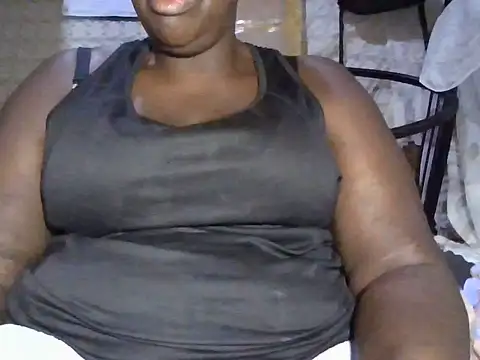 Snapshot of queenrosa3 chatting on June 14, 2026, 8:54 pm queenrosa3 online show from June 14, 2026, 8:54 pm