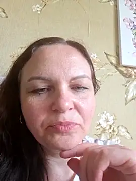Snapshot of Meri_a chatting on May 23, 2026, 1:21 pm Meri a online show from May 23, 2026, 1:21 pm