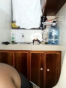 booty queen8 online show from June 9, 2026, 6:42 pm
