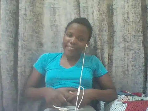 Snapshot of tina_2030 chatting on June 18, 2026, 8:24 am tina 2030 online show from June 18, 2026, 8:24 am