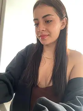 Snapshot of Hanna_Cruz_ chatting on May 30, 2026, 4:01 pm Hanna Cruz online show from May 30, 2026, 4:01 pm