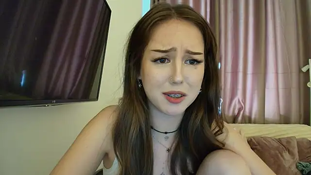 silver grl online show from June 1, 2026, 2:34 am