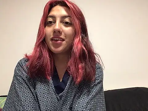 Snapshot of Emma_Cut chatting on June 9, 2026, 9:10 am Emma Cut online show from June 9, 2026, 9:10 am