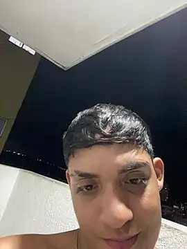 Emannuel  777 online show from May 21, 2026, 4:21 am