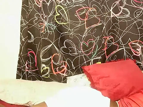 mesh cutie online show from May 30, 2026, 12:00 pm