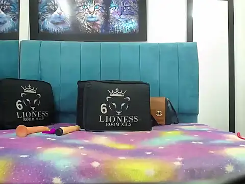 Mariana cock online show from May 25, 2026, 10:52 pm