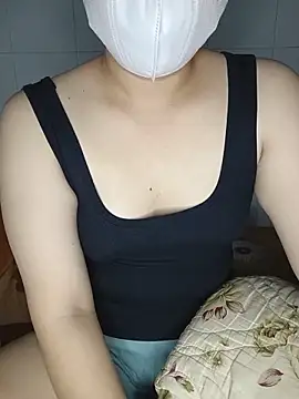 Snapshot of Nhu-babi chatting on June 9, 2026, 2:51 pm Nhu-babi online show from June 9, 2026, 2:51 pm