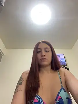 Snapshot of EsmeraldaMidnight chatting on May 23, 2026, 6:12 am EsmeraldaMidnight online show from May 23, 2026, 6:12 am