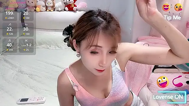 qiqi520ya online show from July 10, 2026, 1:05 am