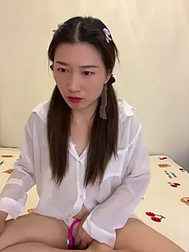 Snapshot of qiuqiu_018 chatting on May 24, 2026, 11:48 pm qiuqiu 018 online show from May 24, 2026, 11:48 pm