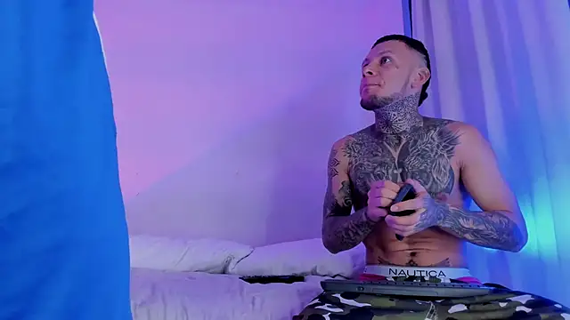  Kevin xxx online show from October 26, 2025, 8:26 am