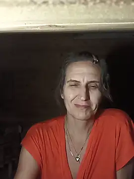 Snapshot of Alene_Lorrie chatting on June 19, 2026, 8:58 pm Alene Lorrie online show from June 19, 2026, 8:58 pm