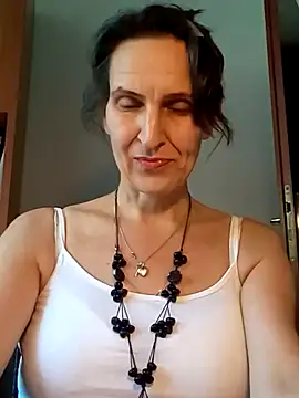 Snapshot of Alene_Lorrie chatting on July 13, 2026, 9:30 am Alene Lorrie online show from July 13, 2026, 9:30 am
