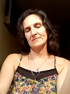 Snapshot of Alene_Lorrie chatting on July 9, 2026, 6:07 pm Alene Lorrie online show from July 9, 2026, 6:07 pm