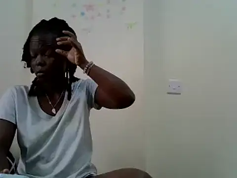ebonycurvedass online show from June 20, 2026, 11:04 am