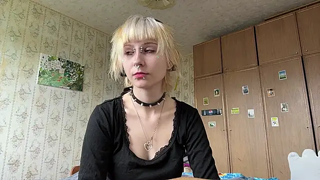 Snapshot of FatimahFroman chatting on May 30, 2026, 12:22 pm FatimahFroman online show from May 30, 2026, 12:22 pm