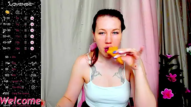 Snapshot of Arya_Curves chatting on June 11, 2026, 2:53 am Arya Curves online show from June 11, 2026, 2:53 am