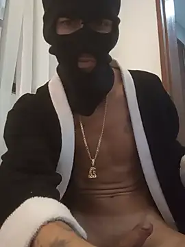 Snapshot of cariocavini7 chatting on May 29, 2026, 12:44 pm cariocavini7 online show from May 29, 2026, 12:44 pm
