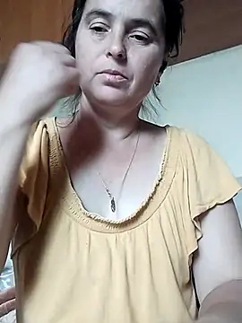 AniaCool77 online show from July 7, 2026, 9:02 am