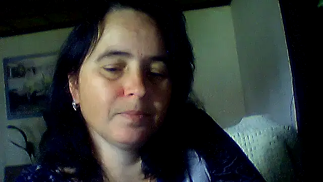 AniaCool77 online show from June 14, 2026, 7:42 am