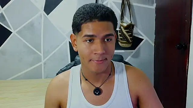  juanacock  online show from June 30, 2026, 12:32 am