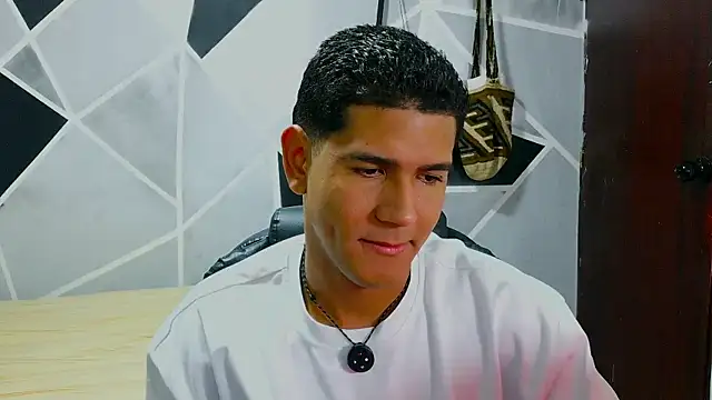  juanacock  online show from June 13, 2026, 12:03 pm