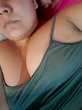 Snapshot of Latimida chatting on July 19, 2026, 9:00 pm Latimida online show from July 19, 2026, 9:00 pm