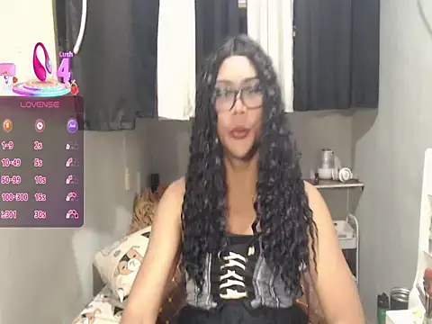 Snapshot of BeatrixGray02 chatting on May 26, 2026, 4:27 pm BeatrixGray02 online show from May 26, 2026, 4:27 pm