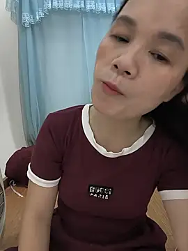 Lye lovely online show from June 24, 2026, 2:48 pm