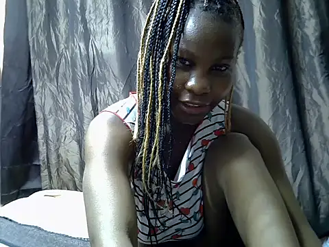 Snapshot of sweet_pie01 chatting on May 30, 2026, 8:42 am sweet pie01 online show from May 30, 2026, 8:42 am